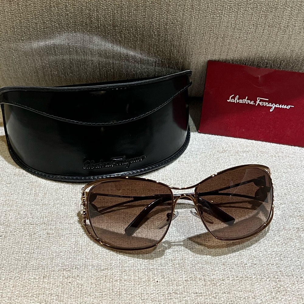 Salvatore Ferragamo Sunglasses With Case